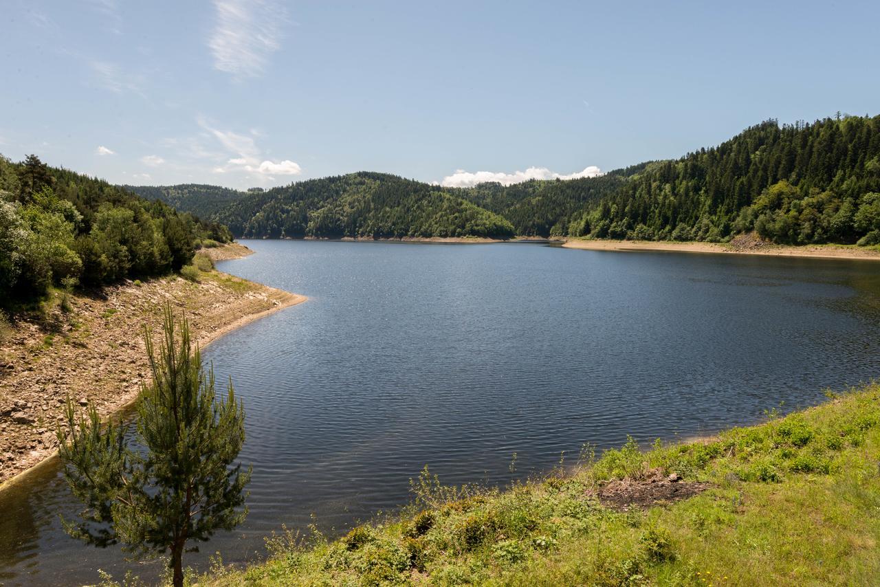 Le Grand Val Panzió Lavastrie Kültér fotó